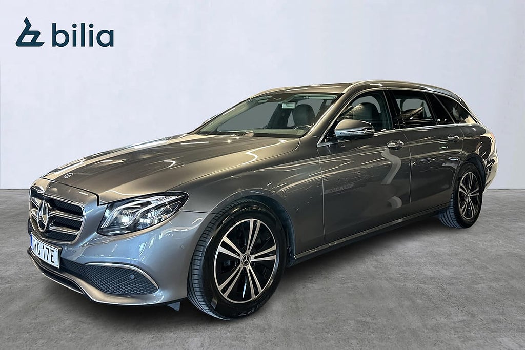 Mercedes-Benz E220d 220 d 4MATIC Carplay Värmare Drag Widescreen 360°