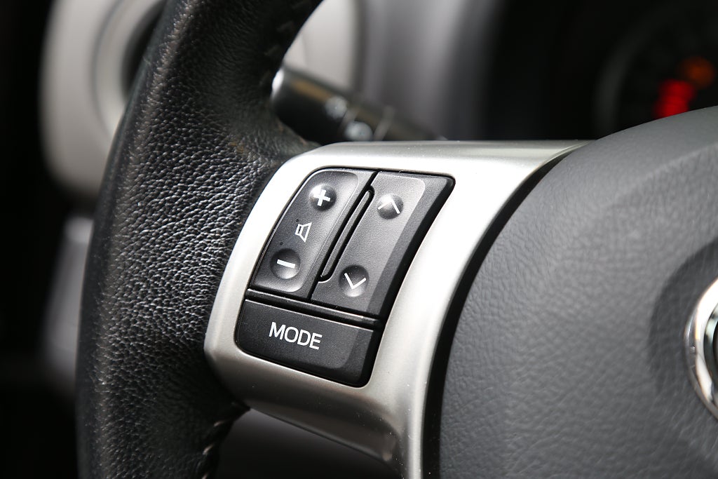 Toyota Yaris 1,33 Dual VVT-i Active 5-dörrar Kamera Motorvärmare 2013