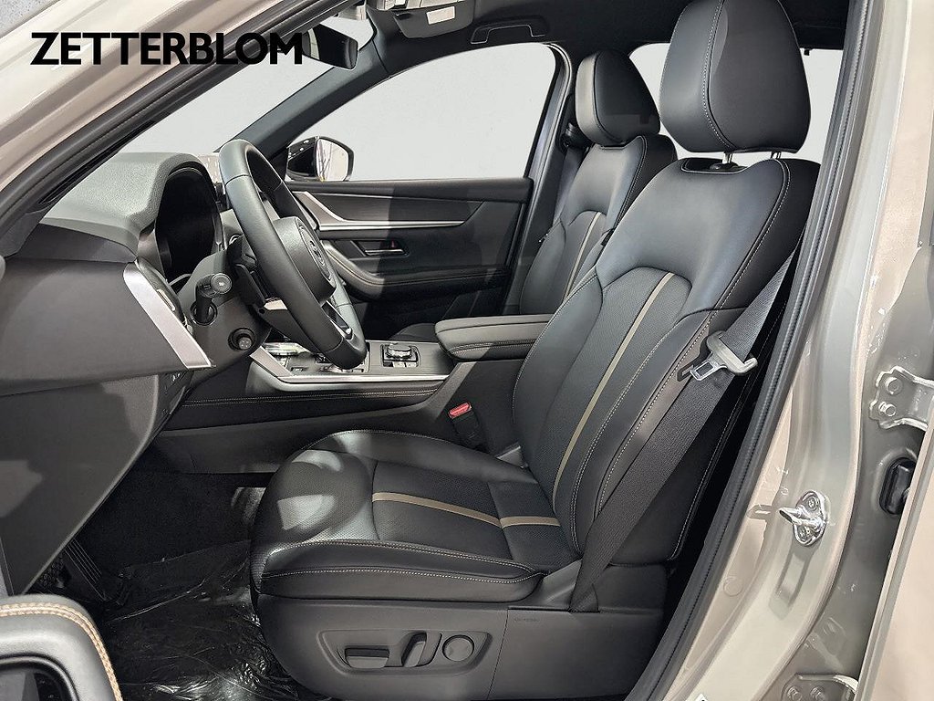 SUV Mazda CX-80 21 av 27