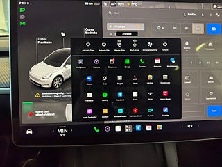 Tesla Model Y Long Range AWD Long Range Värmepump/Elstolar/Pano/Navi – bild 16