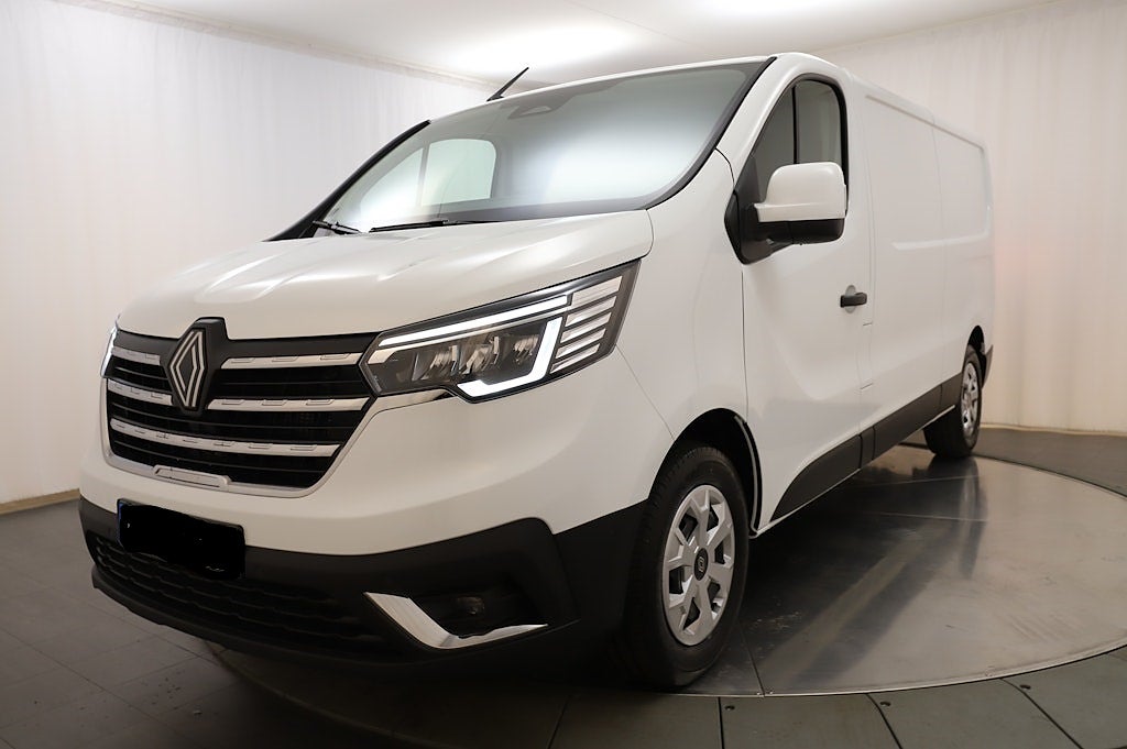 Renault trafic III Skåp Nordic L2H1 150 A (9-växlad) värmare med fjärr