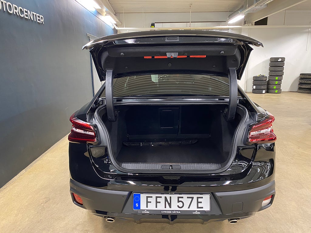 Bild på Citroën C4 X SHINE 1.2 PT 130hk Aut - CARPLAY, RATTVÄRME