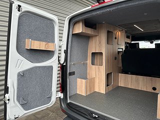 Transportbil - Skåp Mercedes-Benz Sprinter 12 av 26