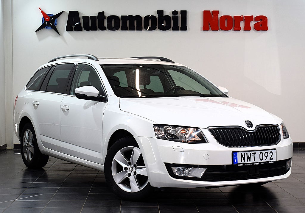 Skoda Octavia Kombi 1.2 TSI Ambition Back-Kamera/M-värmare/Dragkrok