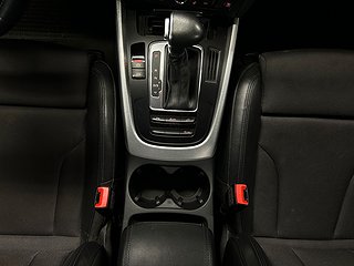 Audi Q5 2.0 TDI clean diesel 4x4 Design S&Vdäck/Drag/M&Dvärm