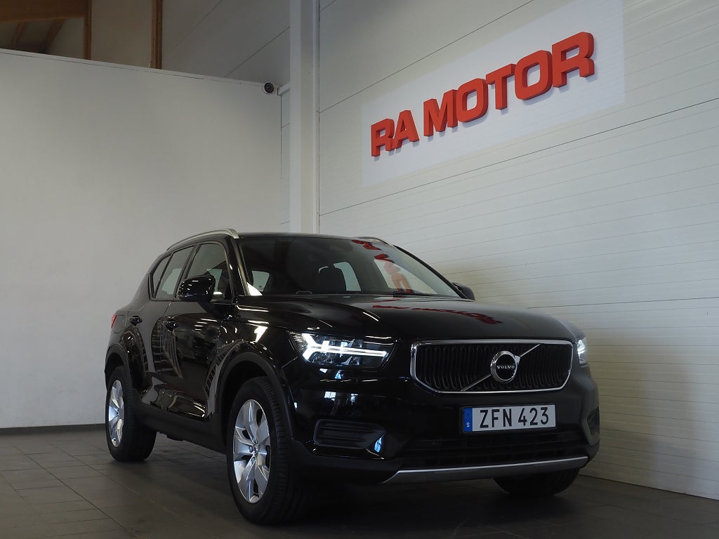 Volvo XC40 T2 122hk Geartronic Momentum Adv |Navi|Kamera|Keyless|