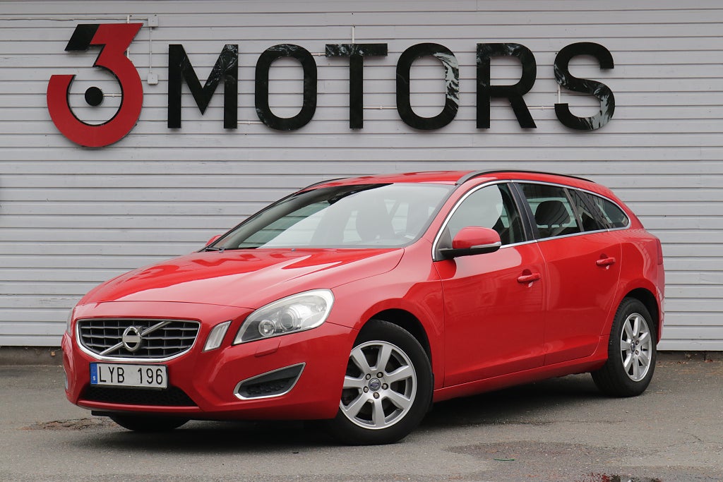 Volvo V60 T3 Momentum 150hk välservad Drag