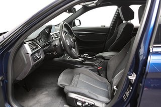 Sedan BMW 330 9 av 28