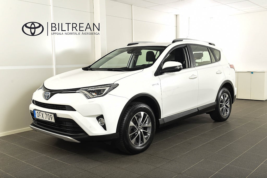 Toyota RAV4 2,5 Elhybrid AWD Active Motorvärmare