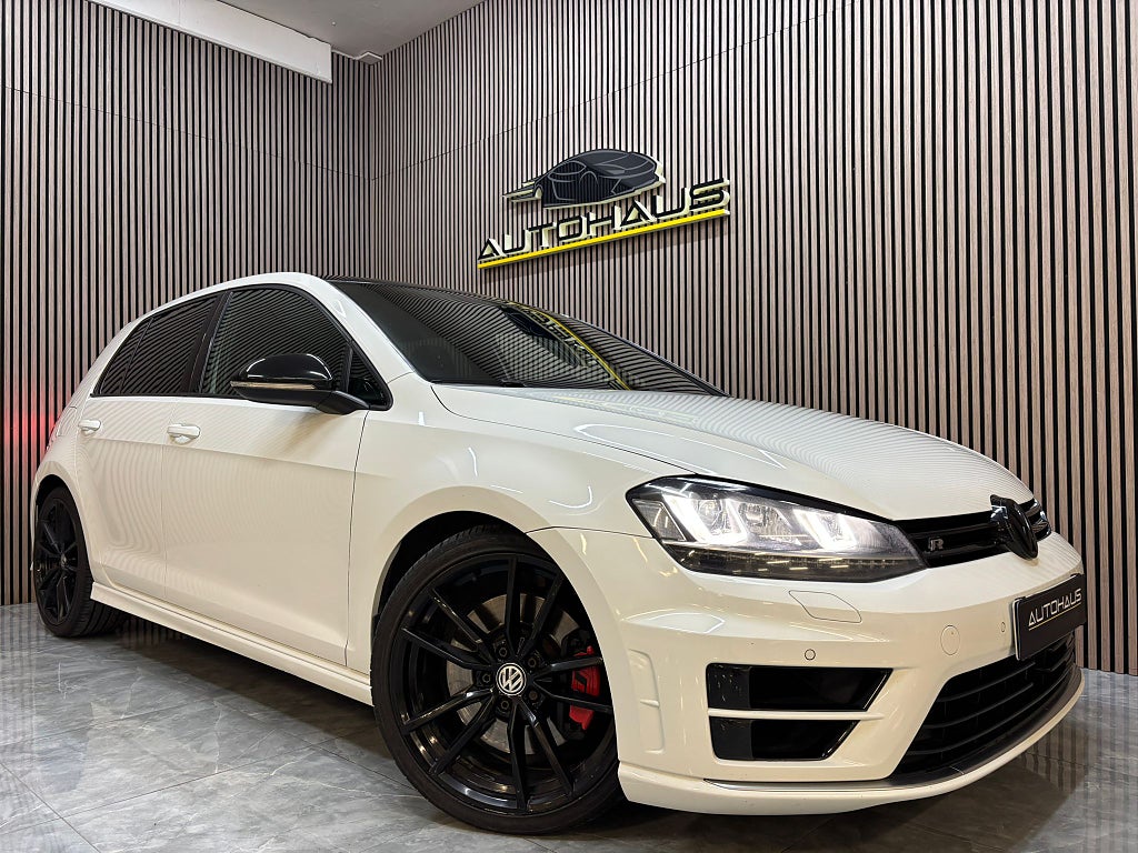 Volkswagen Golf R 2.0 TSI 4M DSG 300hk Backkamera CarPlay 
