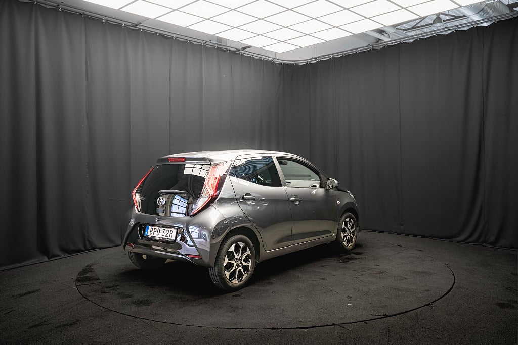 Toyota Aygo VVT-i x-shift X-PLAY STYLE KAMERA CARPLAY