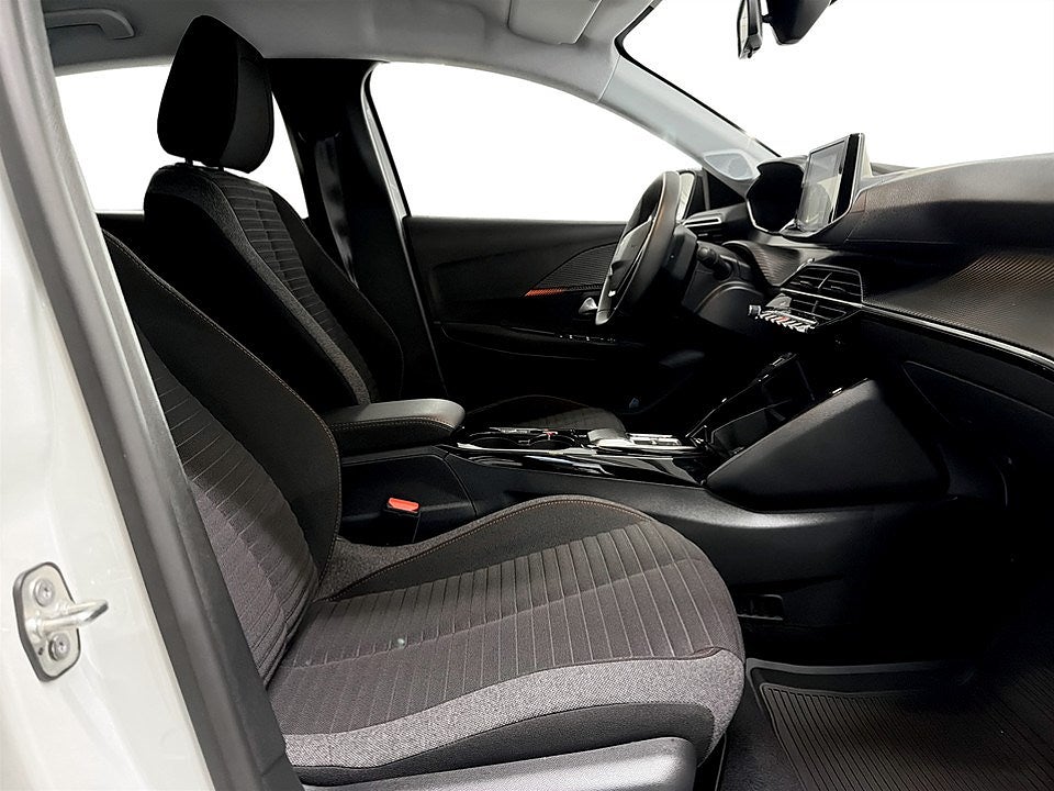 Bild på Peugeot E-208 Active Pack 50kWh 136hk Aut - CARPLAY, BACKSENSORER