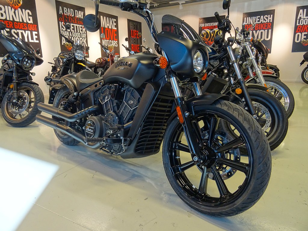 Indian SCOUT ROGUE 