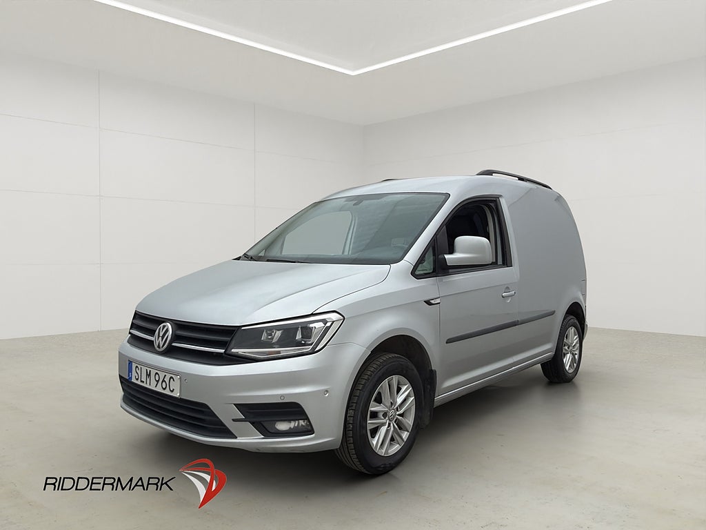 Volkswagen Caddy 2.0TDI Värmare PDC Drag Skinn CARPLAY Moms