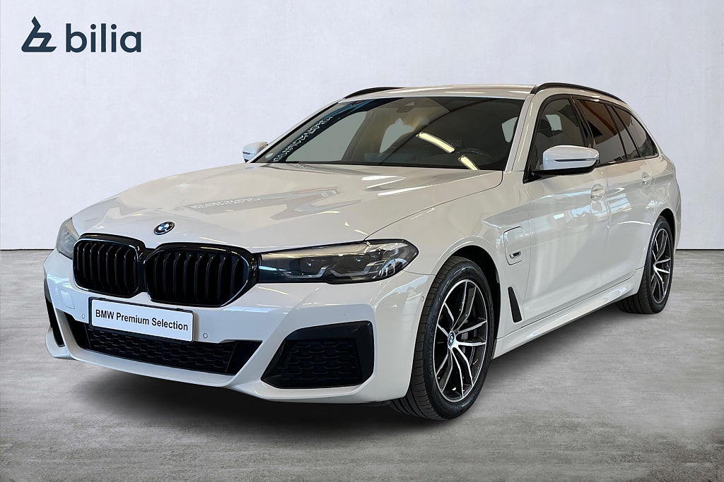 BMW 530e xDrive Touring M Sport Värmare Navigation Kamera Drag