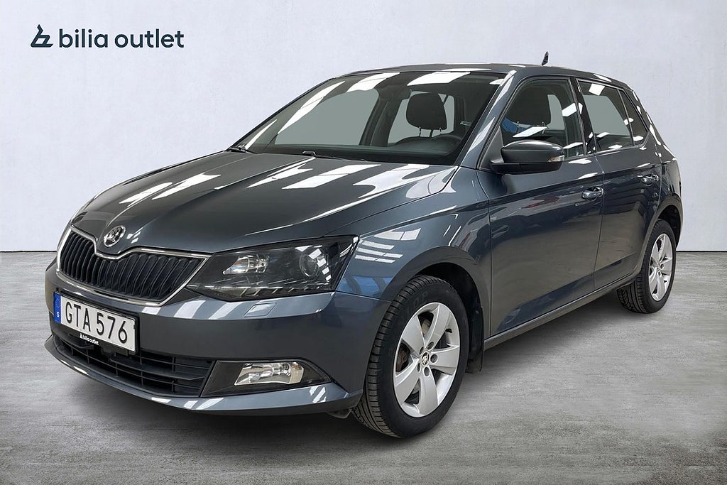 Skoda Fabia 1.2 TSI Style Apple CarPlay Parkeringssensor bak