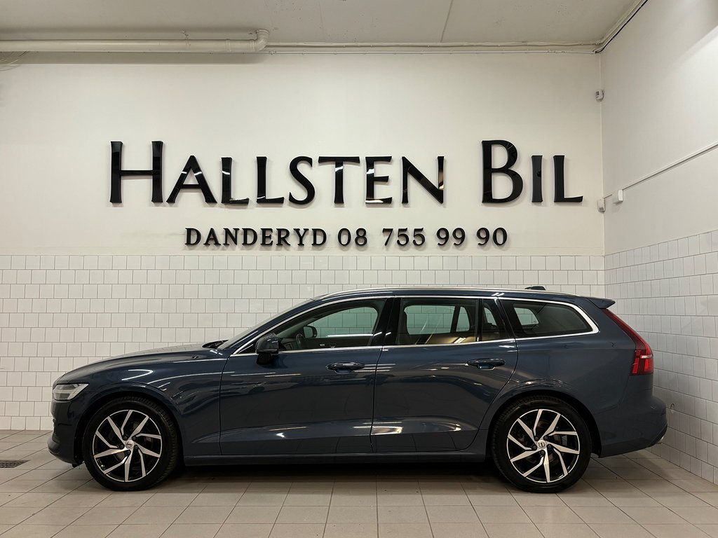 Volvo V60 D4 AWD Automat Momentum Drag Värmare Carplay Svensksåld