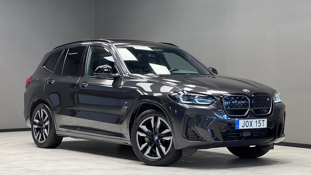 BMW iX3 2022 - miniatyr 18