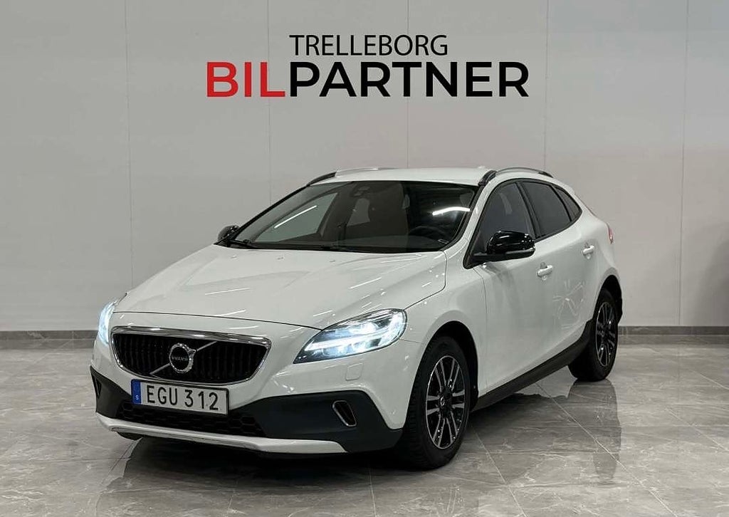 Volvo V40 Cross Country D2 Geartronic Momentum 