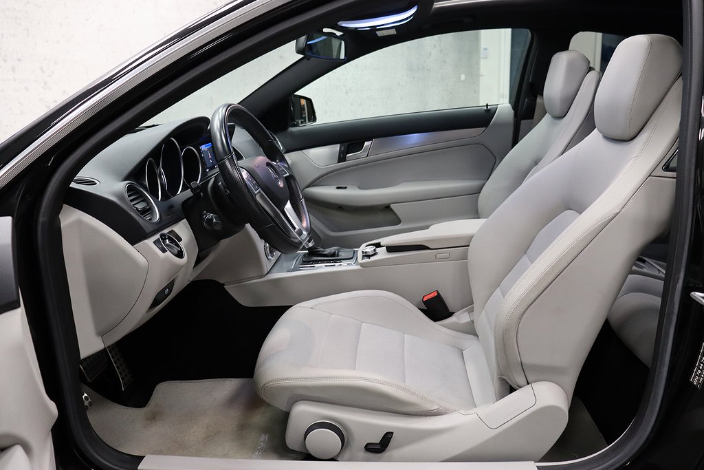 Mercedes-Benz C 220 CDI Coupé BlueEFFICIENCY 7G-Tronic Plus, 170hp, 2012