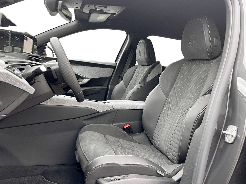 Bild på Peugeot E-5008 Winter Edition Ultimate - DEMO