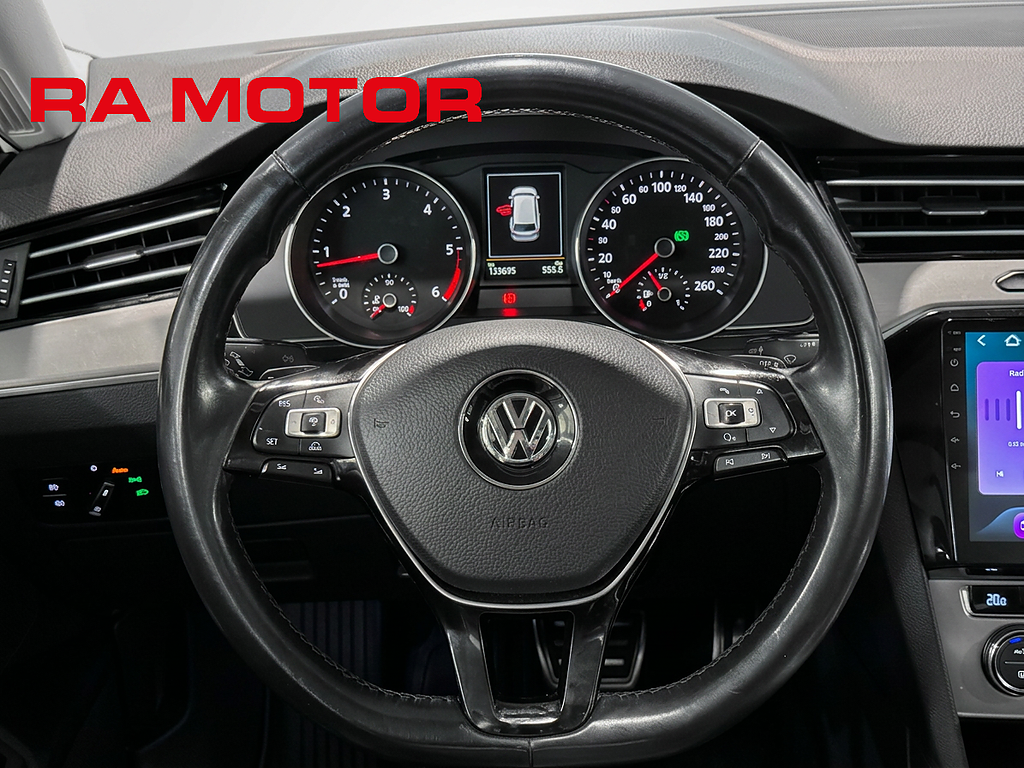 Volkswagen Passat SC 2.0 TDI 4Motion GT | Pano | Kamera | Drag | Värmare 2015