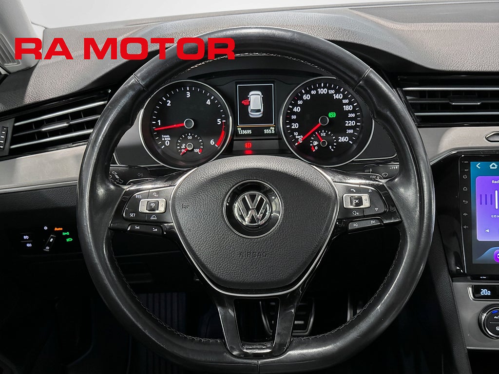 Volkswagen Passat SC 2.0 TDI 4Motion GT | Pano | Kamera | Drag | Värmare