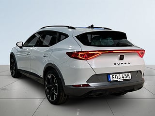 Cupra Formentor 2.0 TDI 4Drive Pvärm Drag GPS Kamera Beats S/V-hjul bakifrån