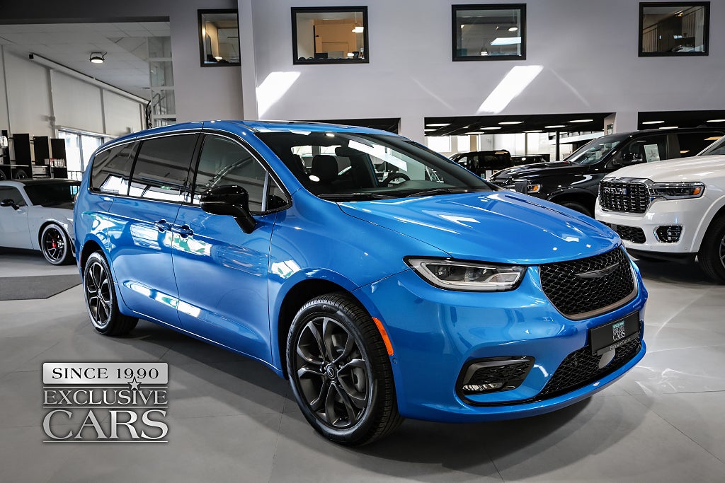 Chrysler Pacifica Select AWD 100th Anniversary BUZZ / HEMMA!