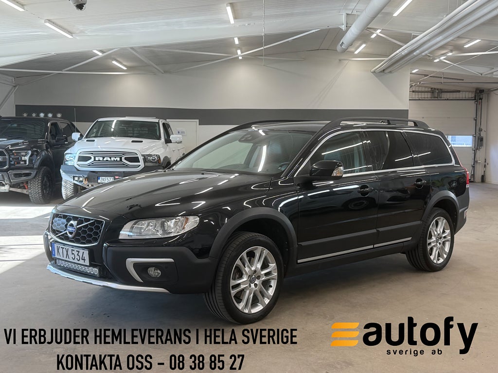 Volvo XC70 D4 AWD SUMMUM D-VÄRM DRAG SKINN ELSTOLAR  EU6