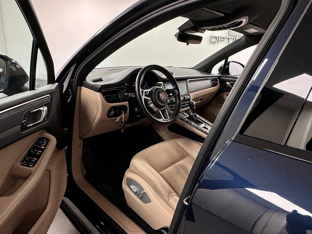Porsche Macan 2019 - miniatyr 3