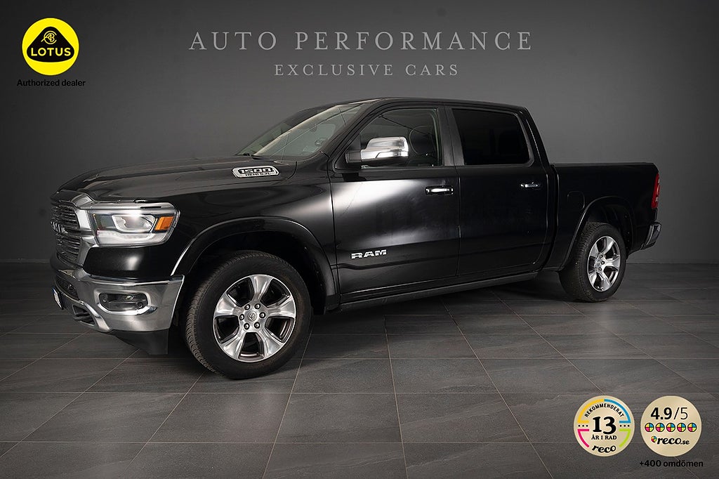 RAM 1500 Crew Cab Laramie 5.7 V8 / Hemleverans /
