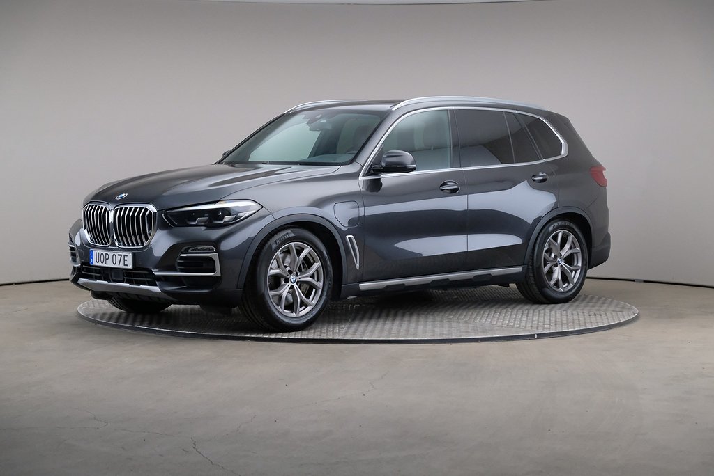 BMW X5 xDrive 45e xLine Drag Läder Panorama H/K