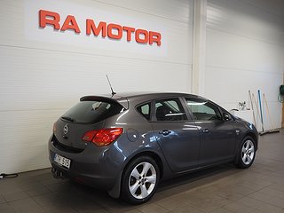 Halvkombi Opel Astra 5 av 19