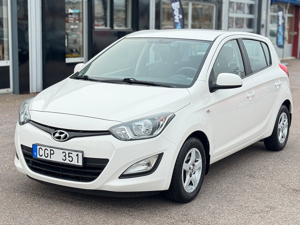 Hyundai i20 1.2 84hk Select | AC | 9980 mil | Årsskatt 426kr