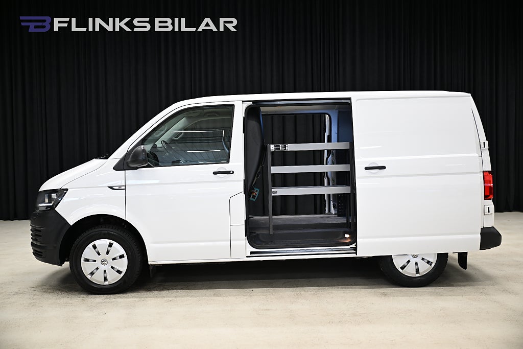 Volkswagen Transporter DSG 150HK V-Inredd|Dubbeldörr|Inverter|EnÄgare|NyKamrem