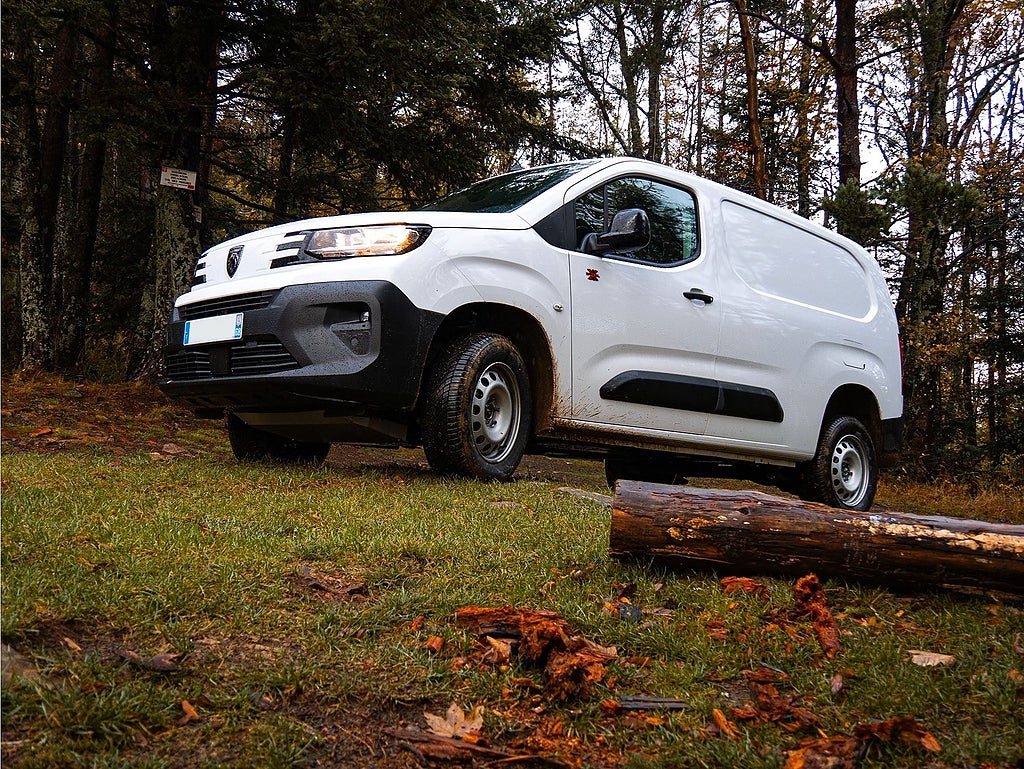 Bild på Peugeot Partner 4x4 Plus 1,5 BlueHDi 130hk Automat L1