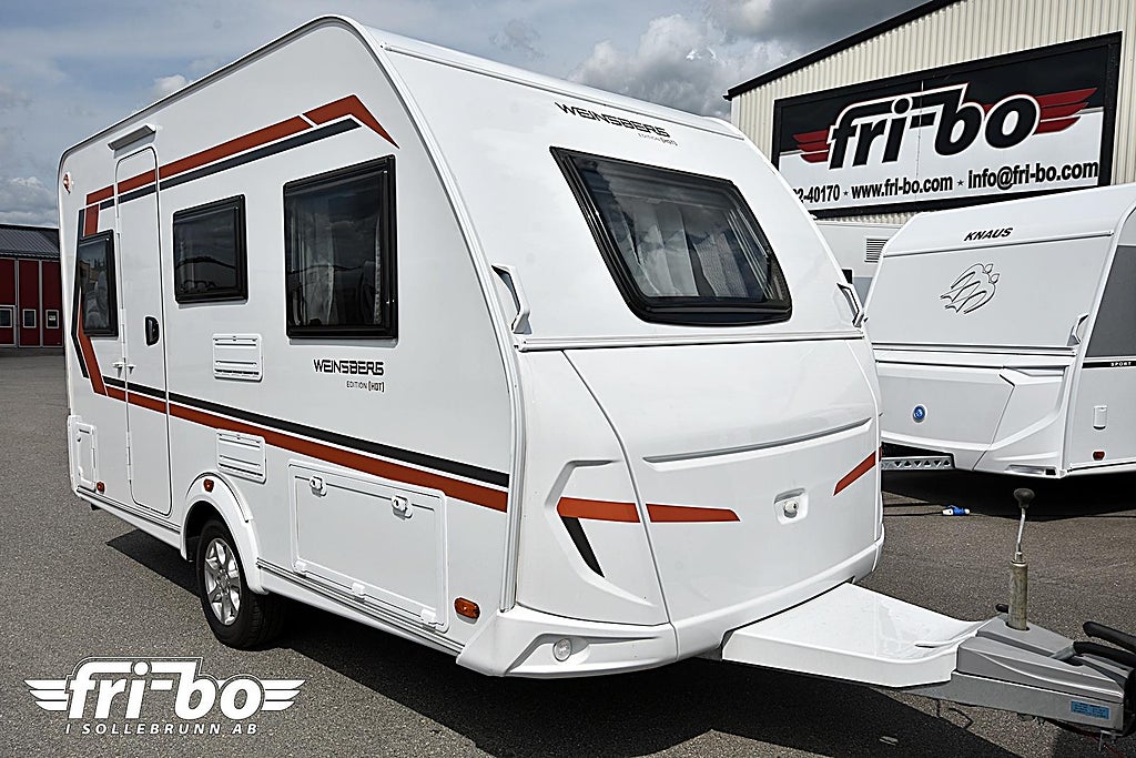 Weinsberg 390 QD CaraOne EDITION [HOT], Dubbelbädd