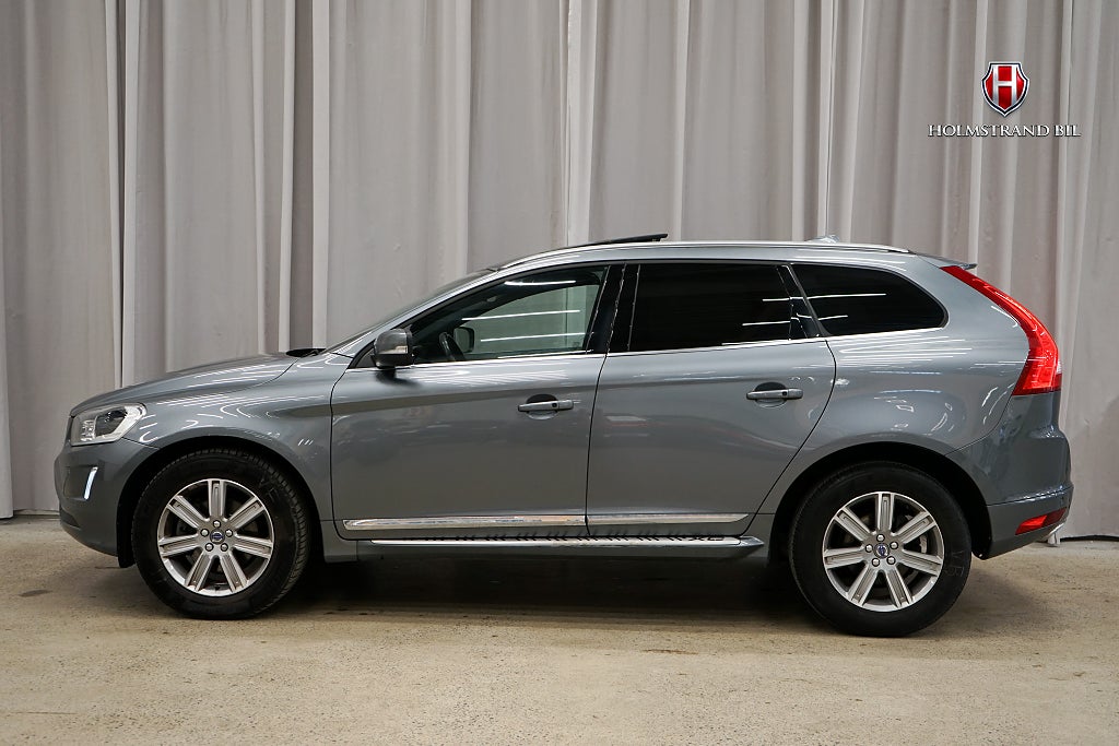 Volvo XC60 D4 AWD Summum Pano Drag Dvärme BLIS Rattvärme Kamera
