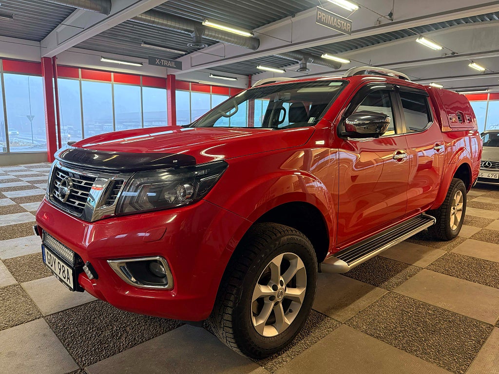 Nissan Navara 190hk / Automat / Kåpa / Värmare / Blixtljus / LED