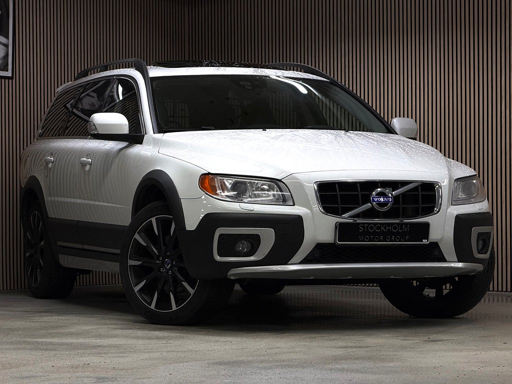 Volvo XC70 D5 AWD POLESTAR/*230HK*/SUMMUM/T-LUCKA/DRAG/DVD/FULLUTR