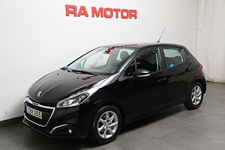 Halvkombi Peugeot 208 1 av 23