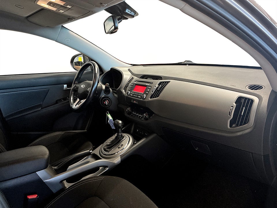 Bild på Kia Sportage Comfort 2,0 CRDI 184hk Aut 4WD BACKSENSORER