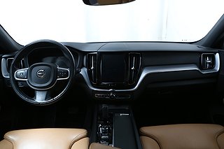 SUV Volvo XC60 16 av 35