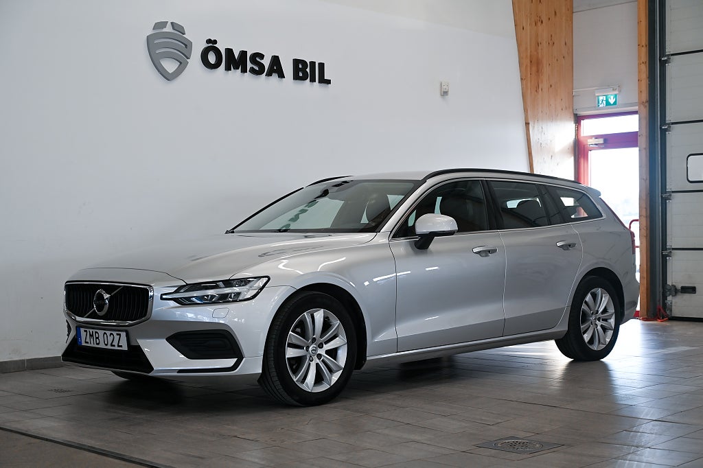 Volvo V60 B4 Momentum Kamera Navi Värmare Carplay 197hk
