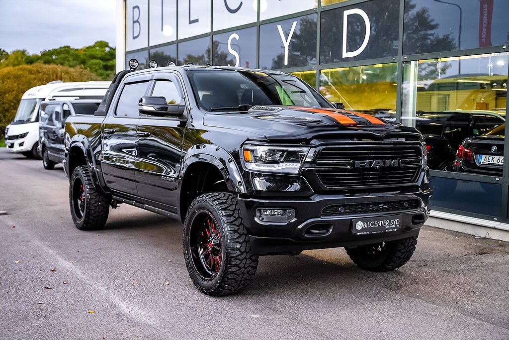 Dodge RAM 1500 5.7 V8 HEMI|4x4|Laramie|360°|395hk