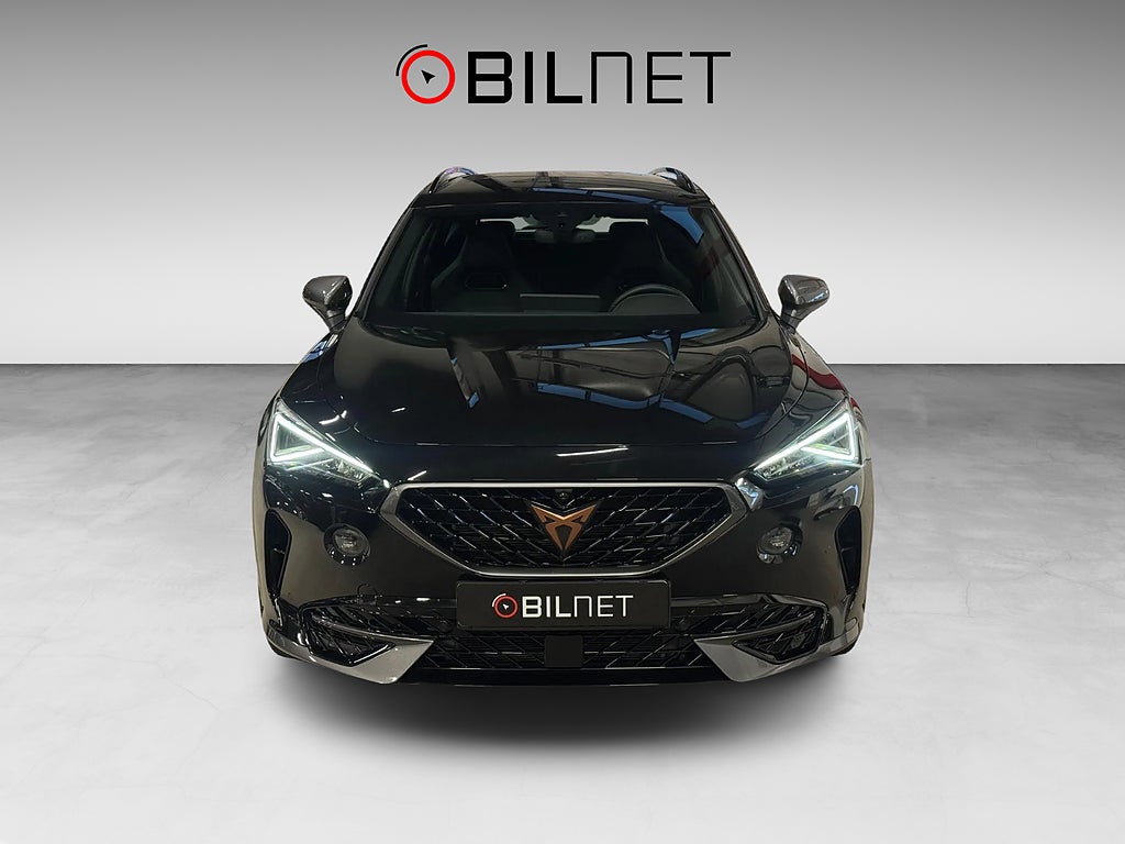 Cupra Formentor VZ e-Hybrid 360 Keyless Värmare Drag LED Cockpit 19"