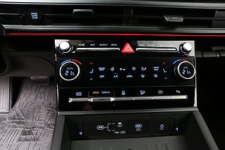 SUV Hyundai Santa Fe 21 av 27
