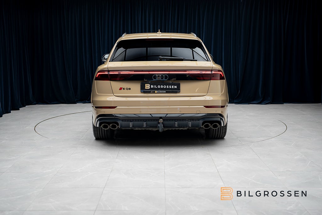 Audi SQ8 TFSI quattro B&O Luftfjädring Massage Pano 360 MOMS