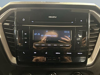 Isuzu D-max Crew Cab 1.9 CNG 4WD MOMSAD/D-Värm med fjärr/S&V-Däck – bild 15